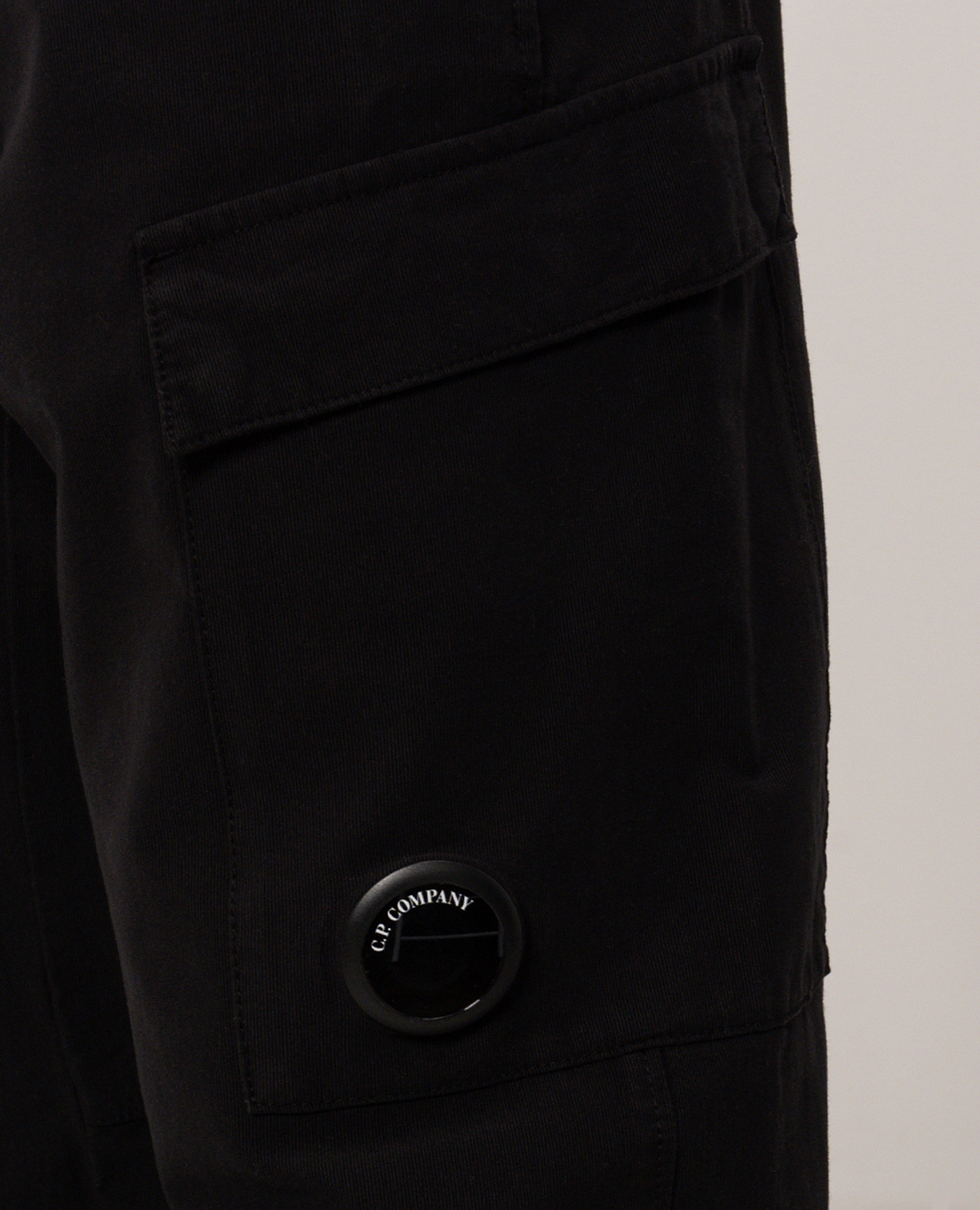 Black pants with logo patch C.P. Company 5