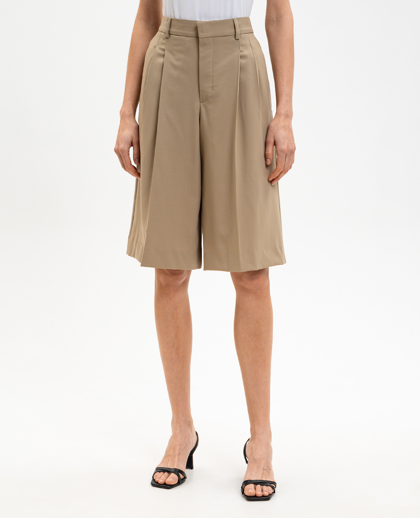 

Beige wool Bermuda shorts Ami Paris