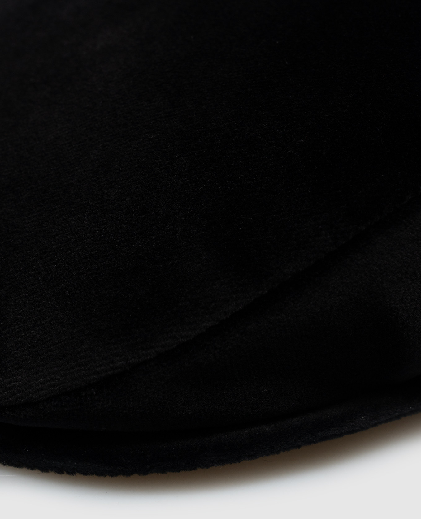 Black velvet cap Dolce&Gabbana 4