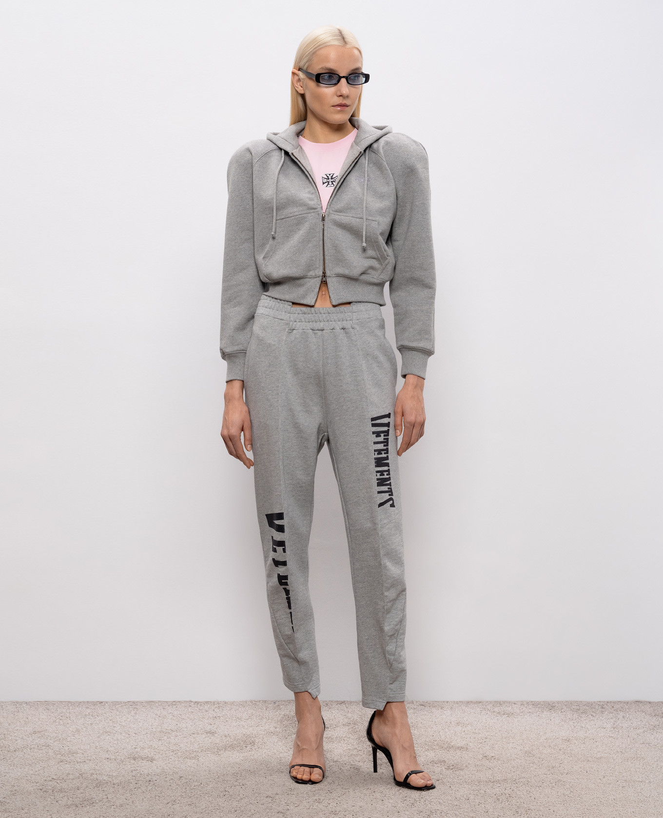 

Grey sweatpants with logo print Vetements