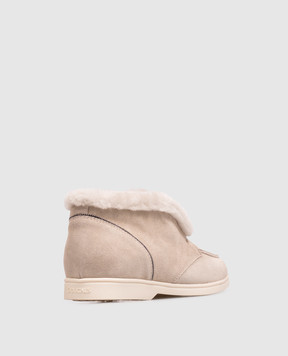 Doucal's Beige suede deserts on fur with a monil chain DD8919JOANUM252