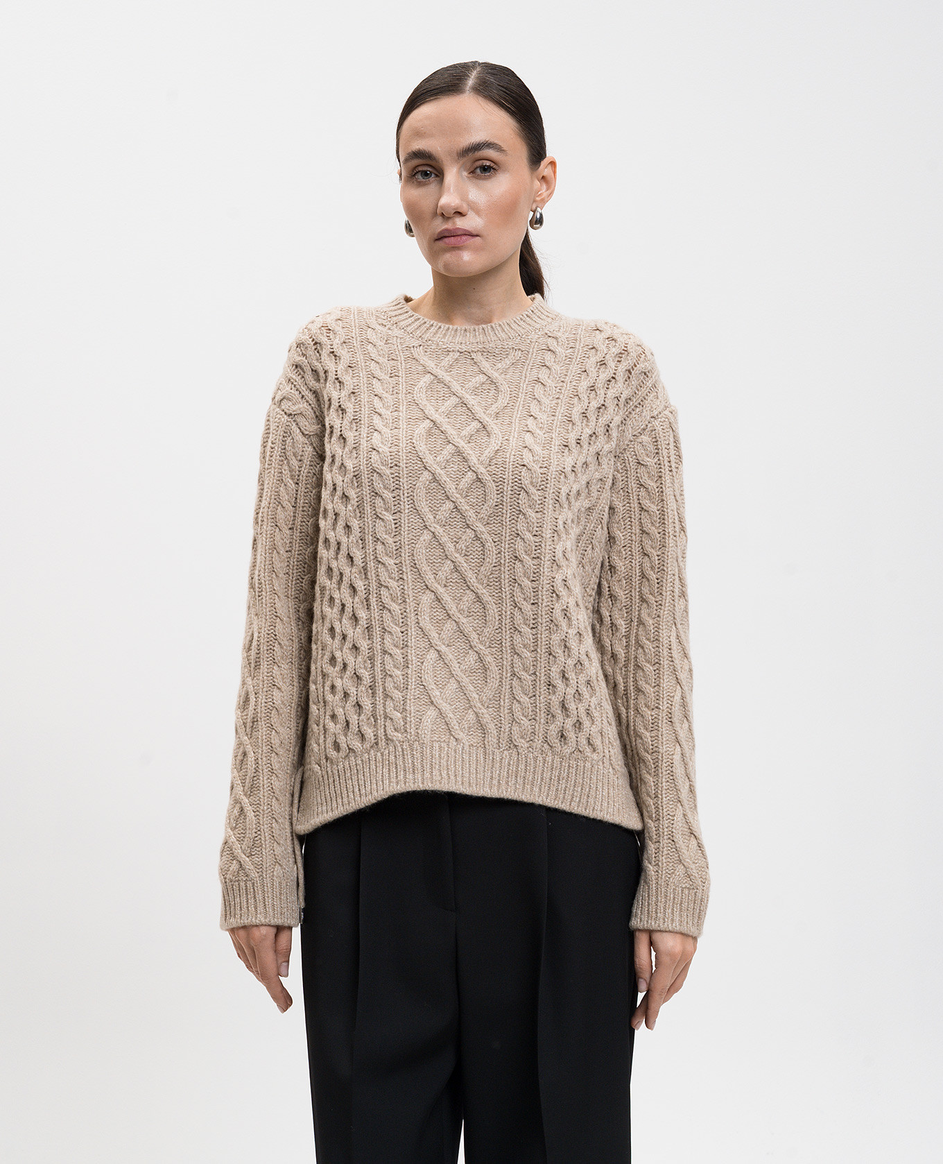 Beige wool sweater with a pattern Juun.j 3
