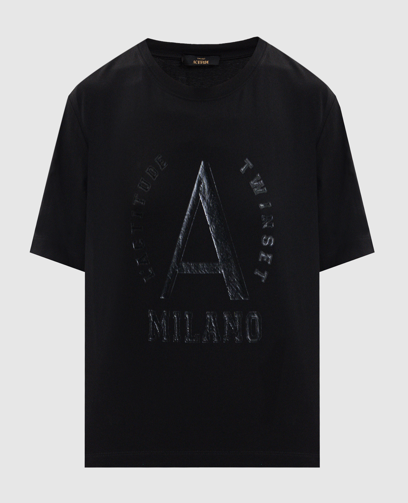 Black t-shirt with logo print