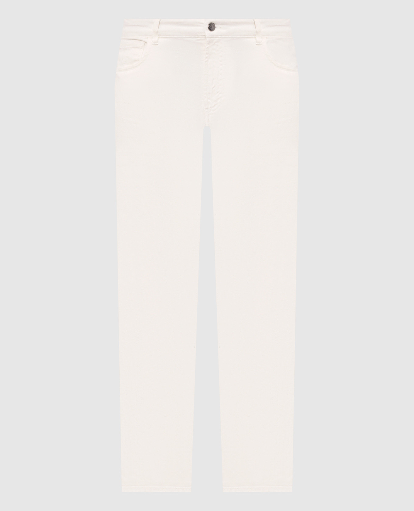 White jeans with logo patch