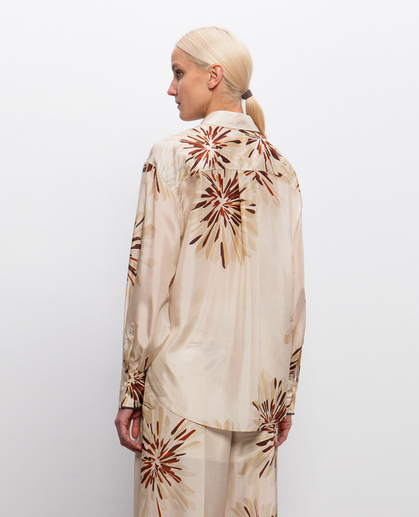 

Beige silk blouse with branded print Brunello Cucinelli