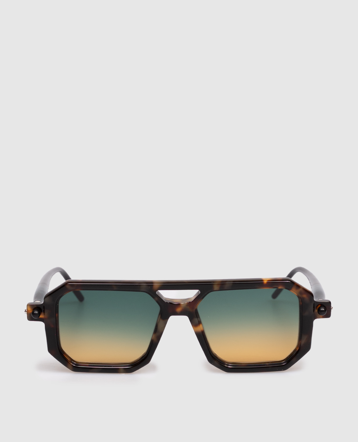 

Brown sunglasses P8 Kuboraum
