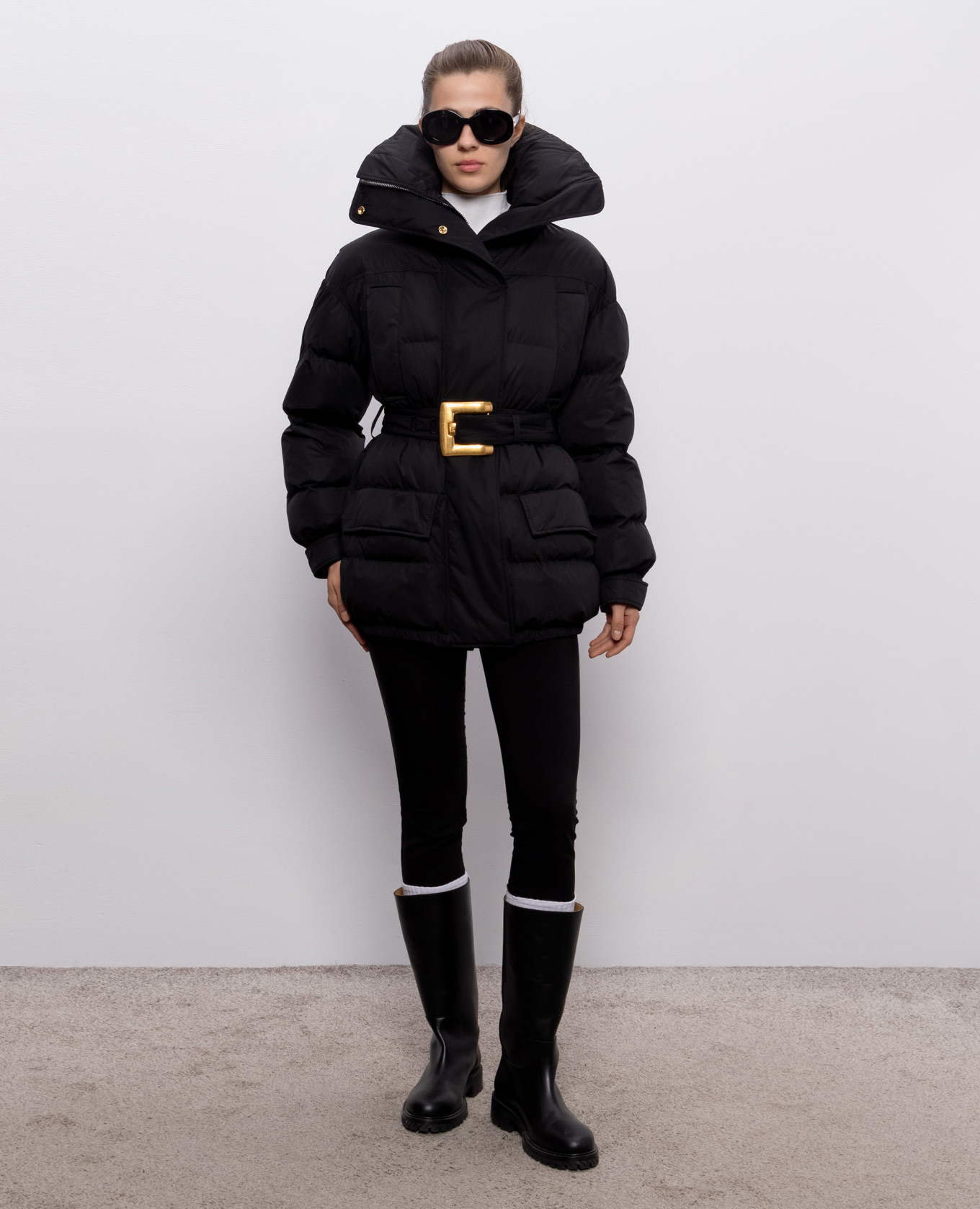 

Black jacket with belt Balmain