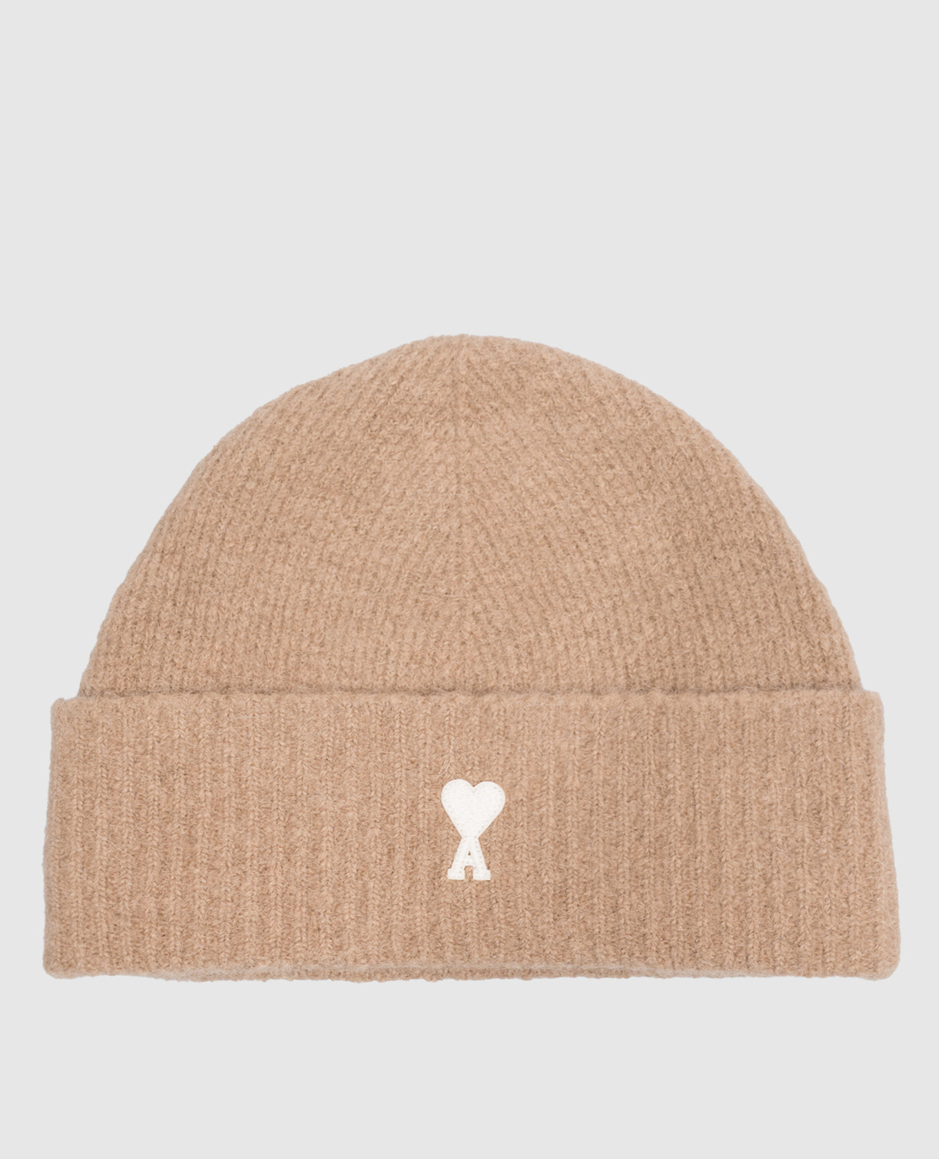 Beige hat with patch