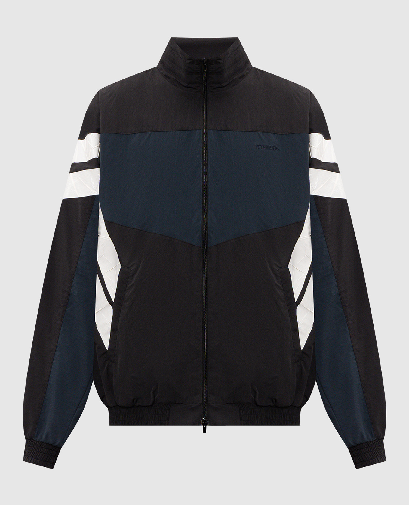 Black sports jacket with logo embroidery