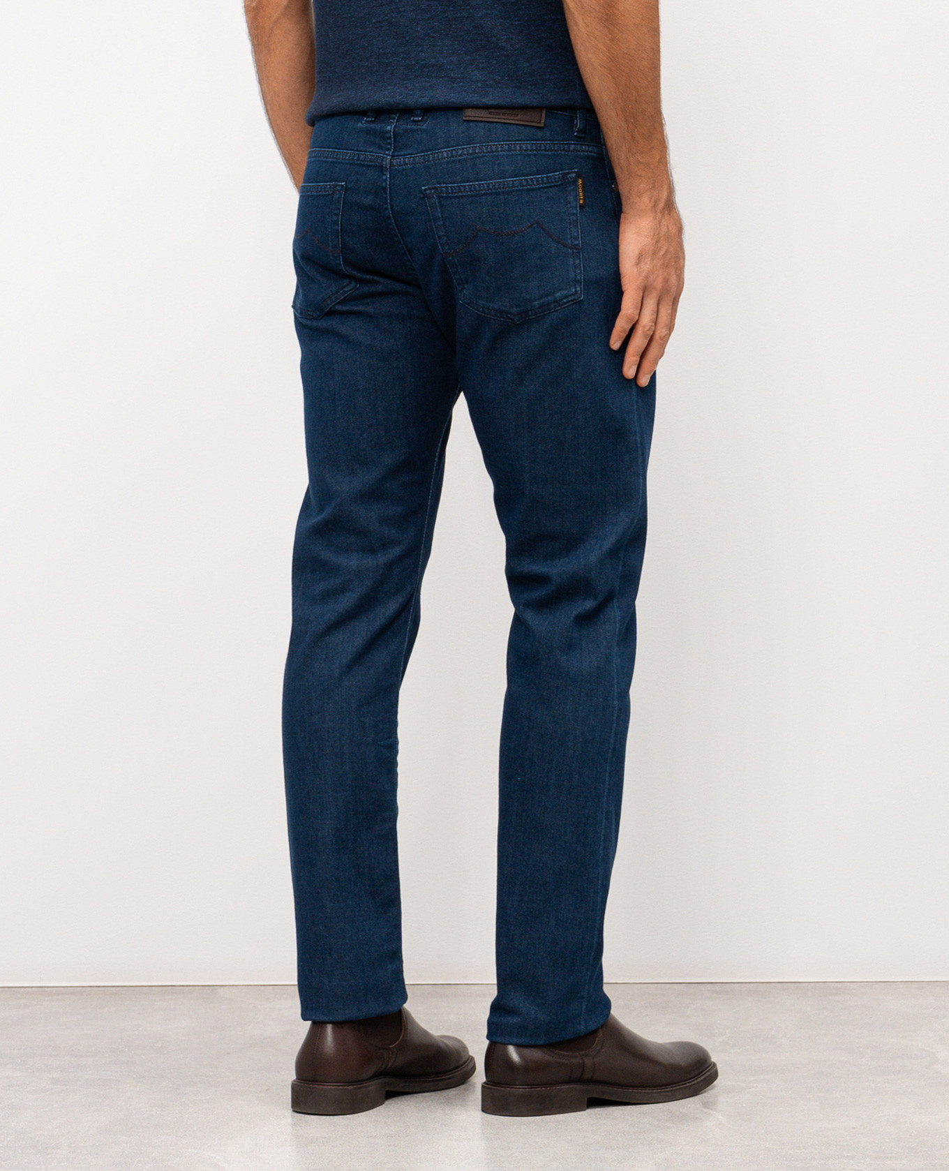 

PAVEL blue jeans with logo patch MooRER
