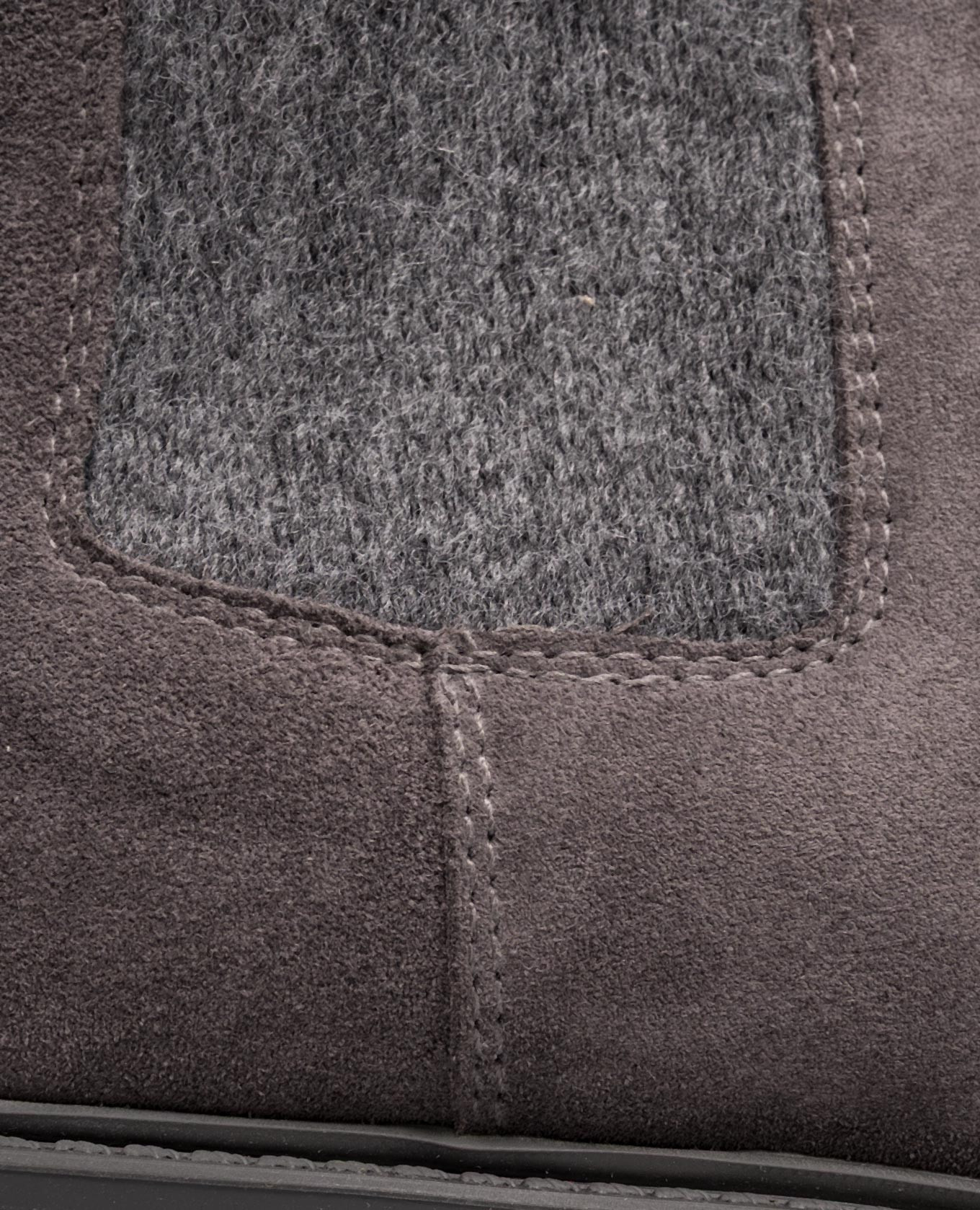 Grey suede chelsea boots Doucal's 5