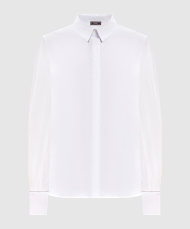 White shirt with a monil chain