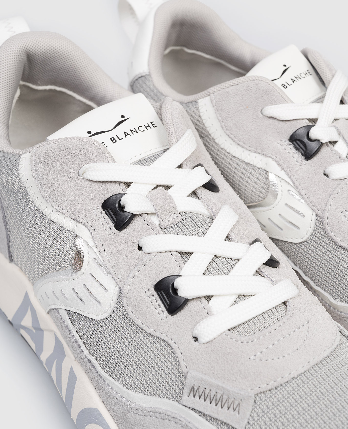 

Grey CLUB01 combination sneakers with textured logo Voile Blanche