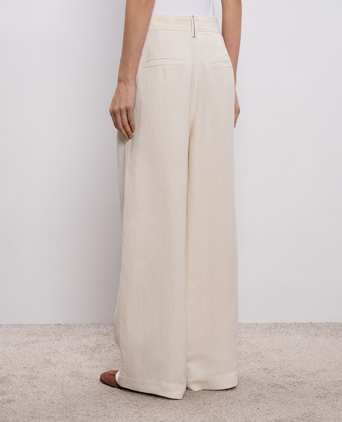 Beige linen pants Brunello Cucinelli 4