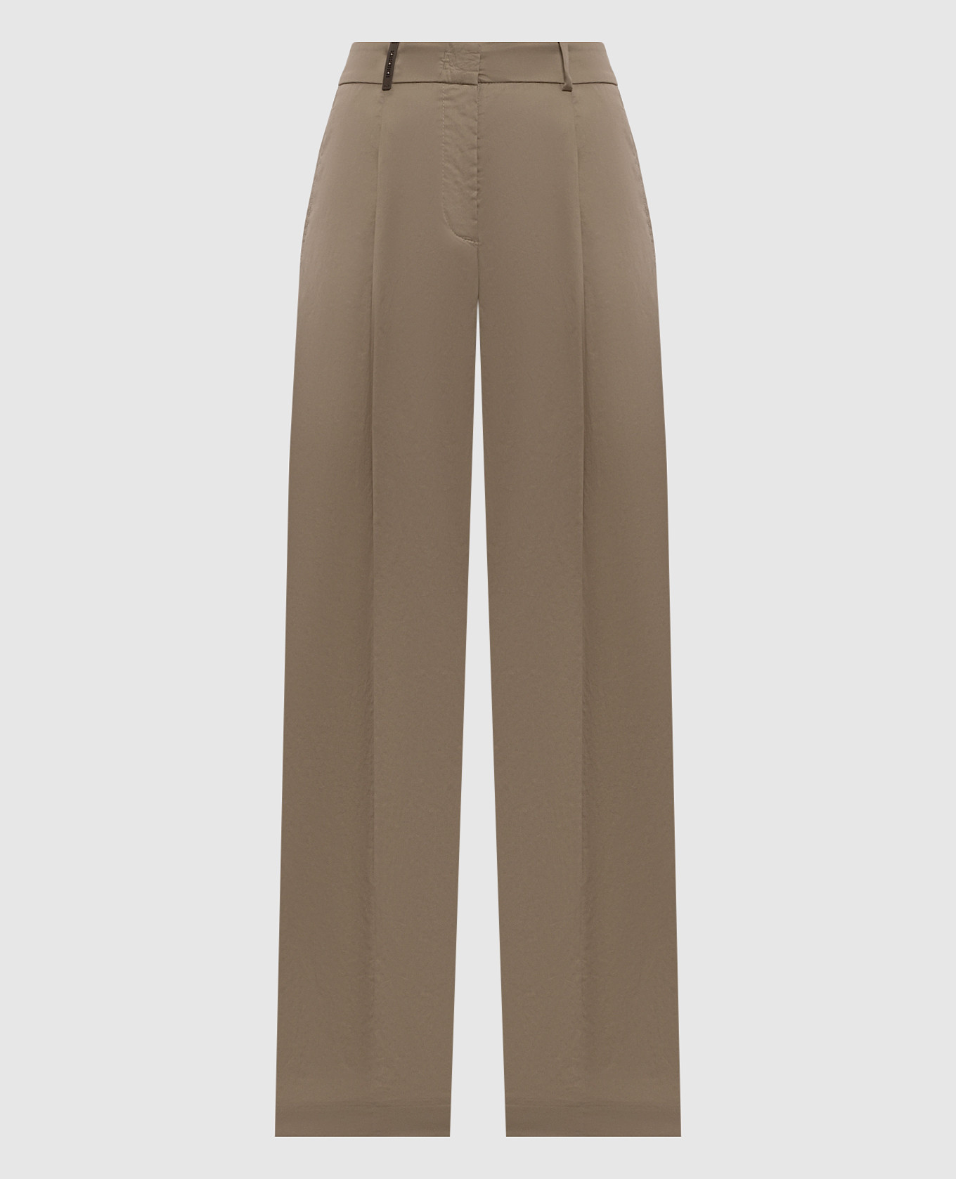 Khaki pants with monil chain