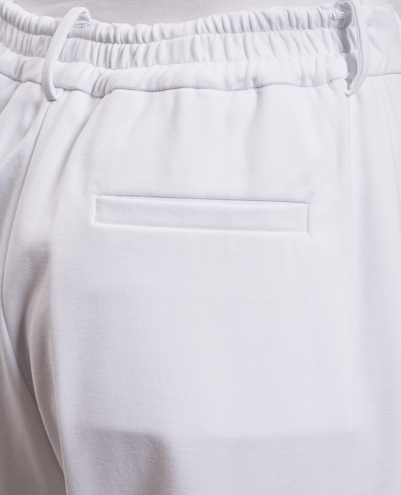 White pants CEYLAN MooRER 5