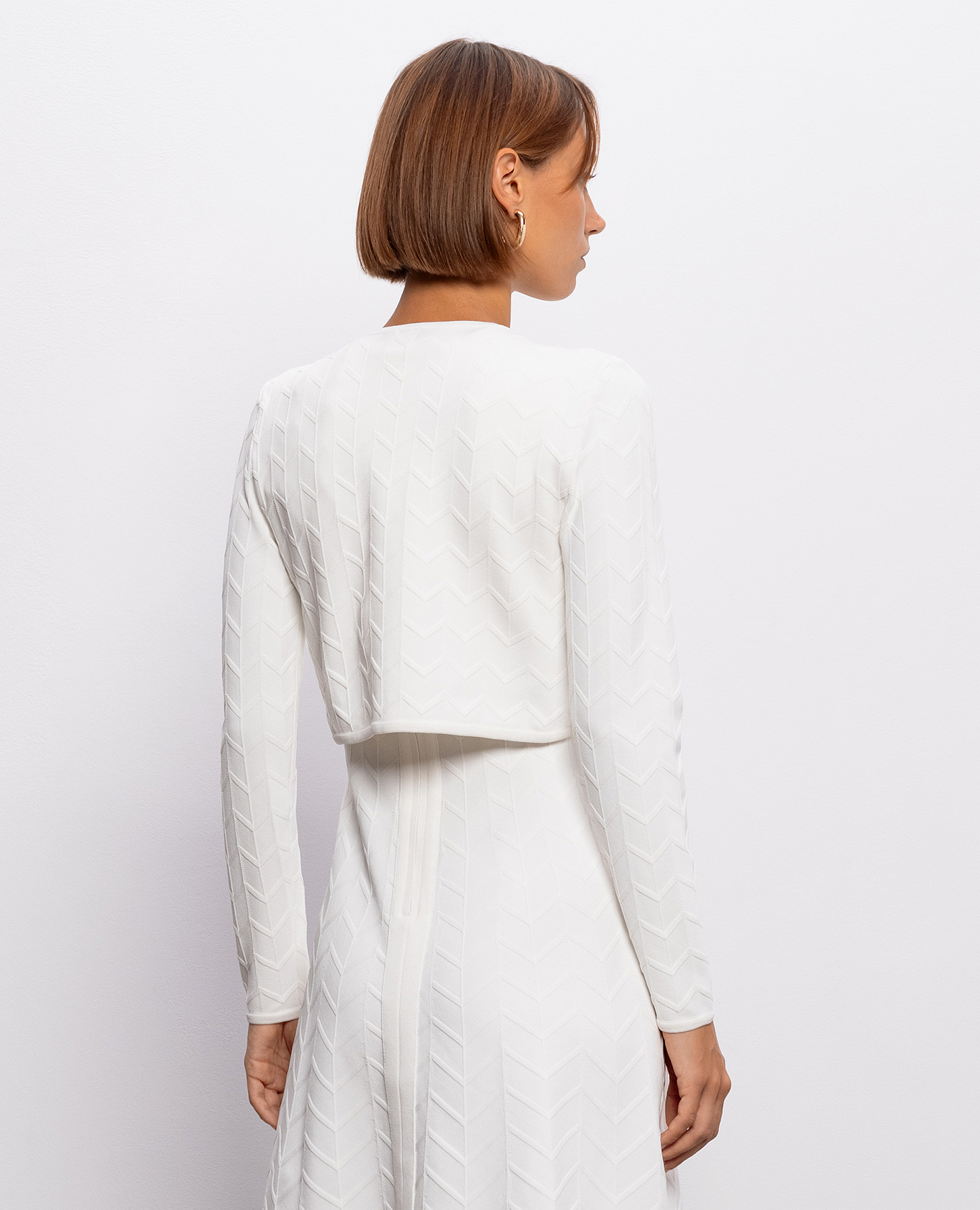 Ellis white cardigan Herve Leger 4