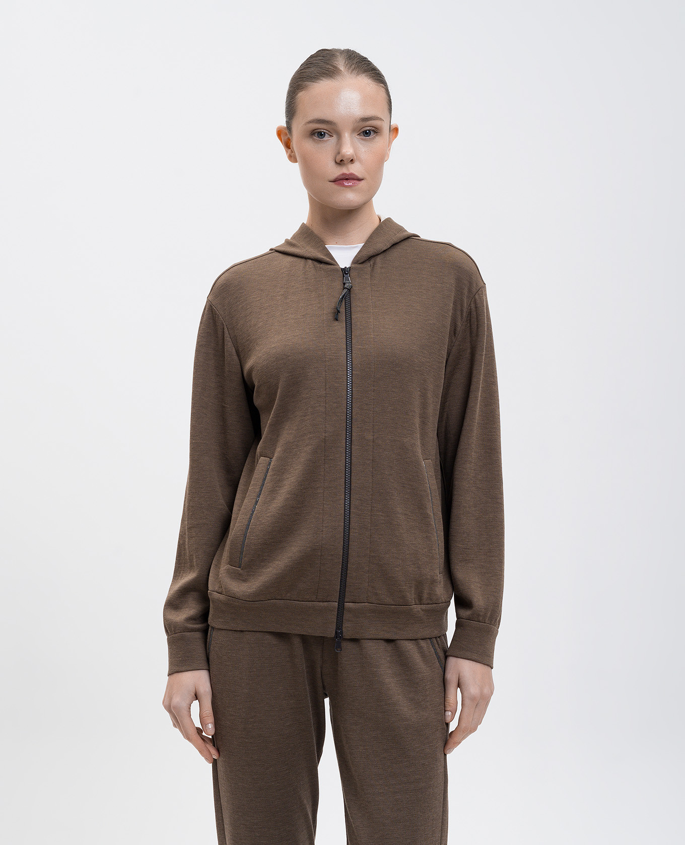 

Brown sports jacket with silk Brunello Cucinelli