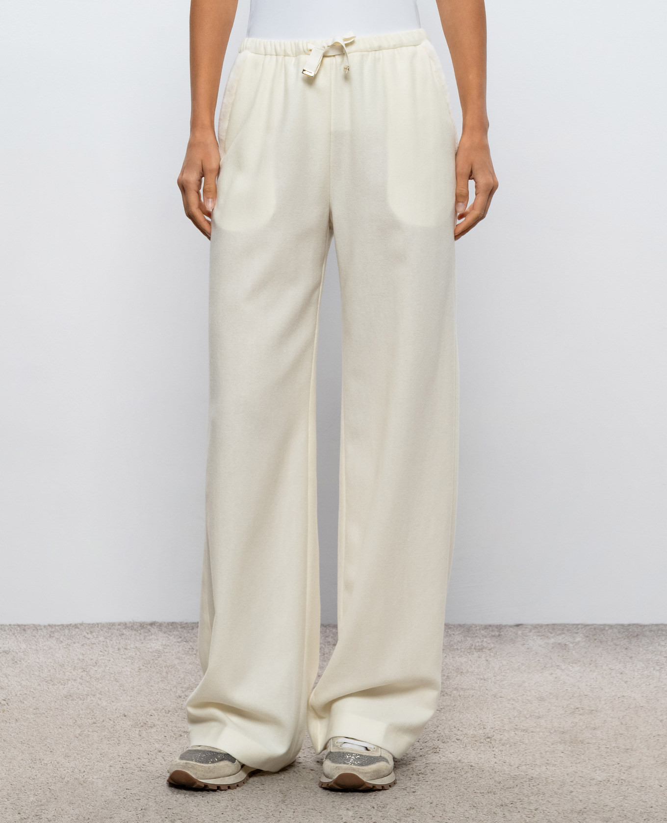 Ivory wool trousers Herno 3