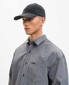 Vetements Black cap with embroidery UE76CA325Bm