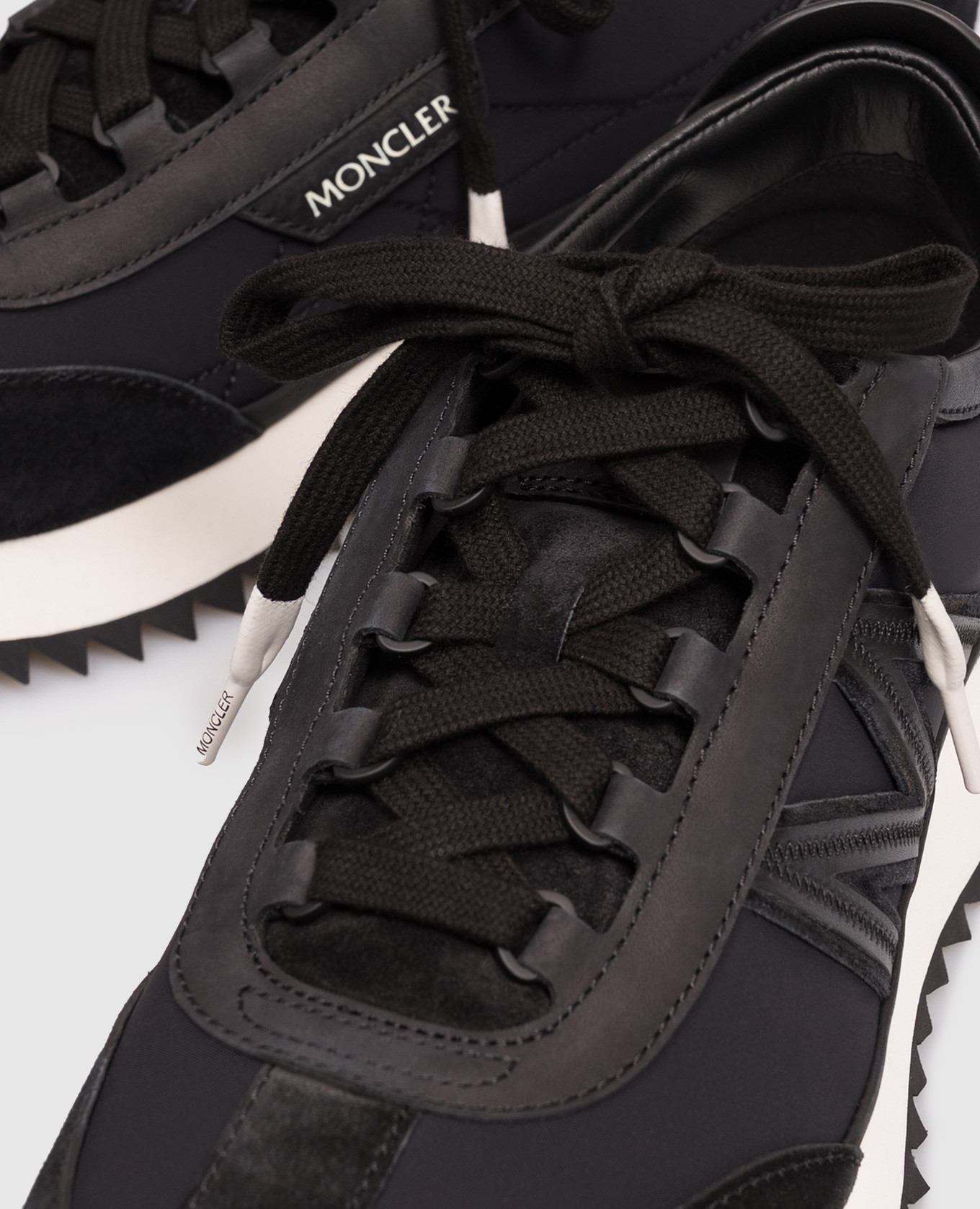 

Black Pacey2 logo combo sneakers Moncler
