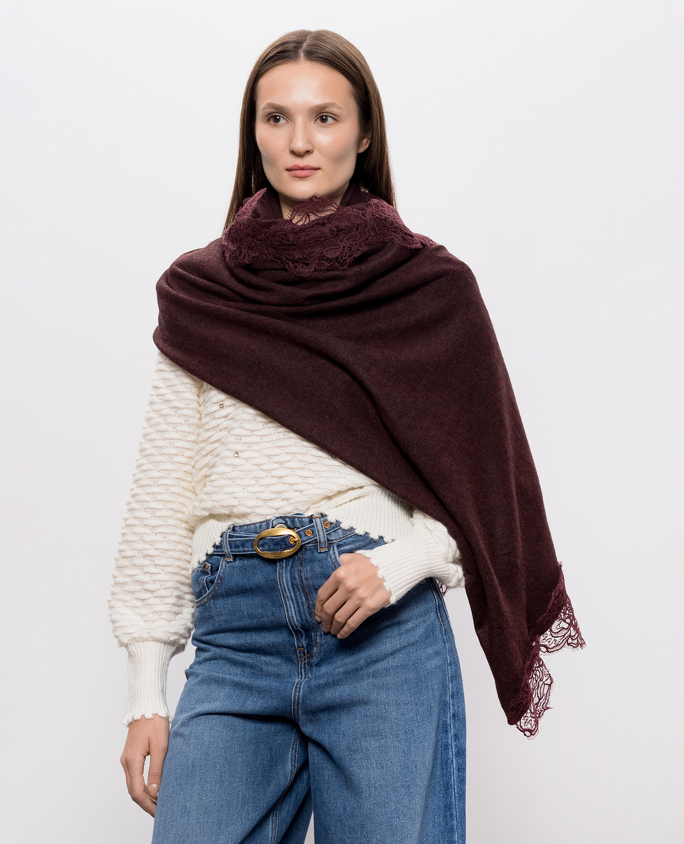 Burgundy scarf with lace Twinset 2