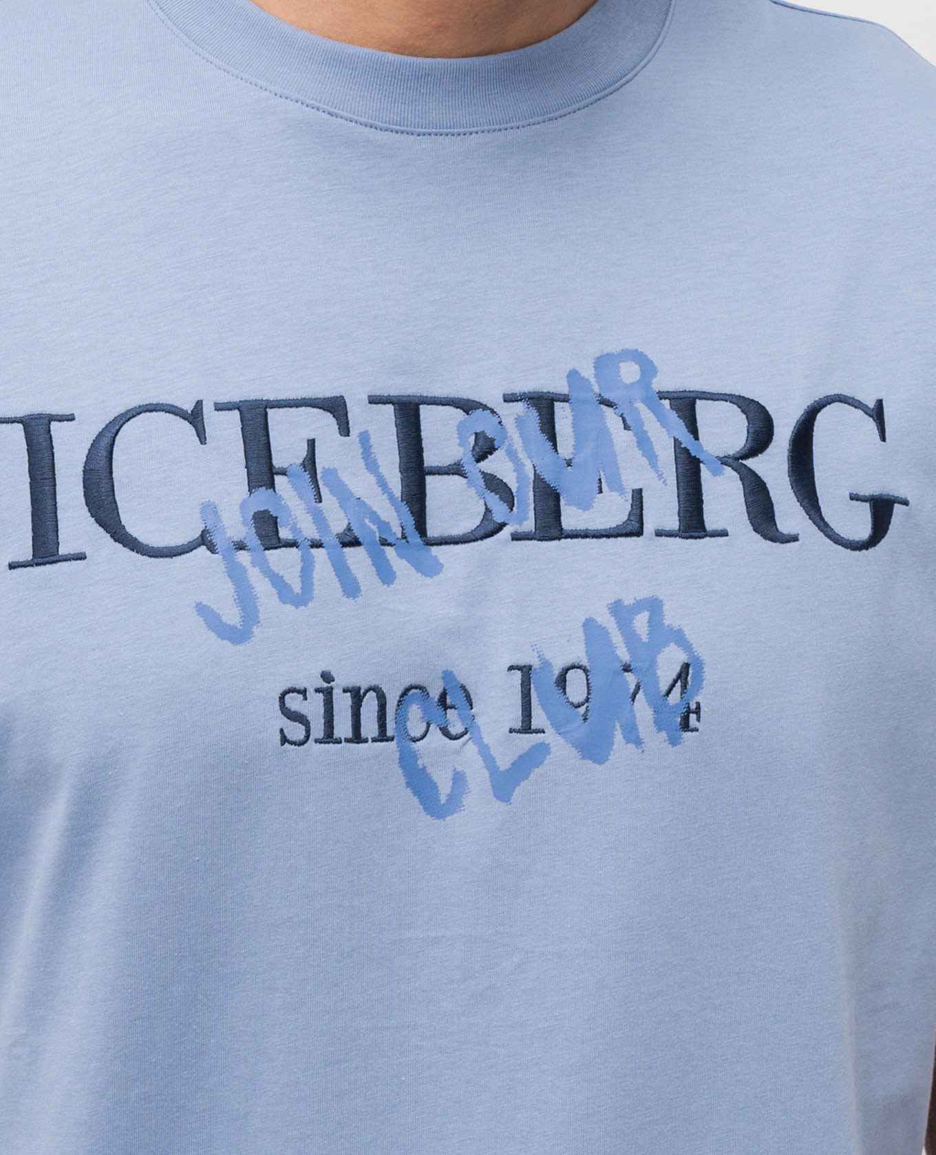 

Blue T-shirt with embroidered logo Iceberg, Light blue