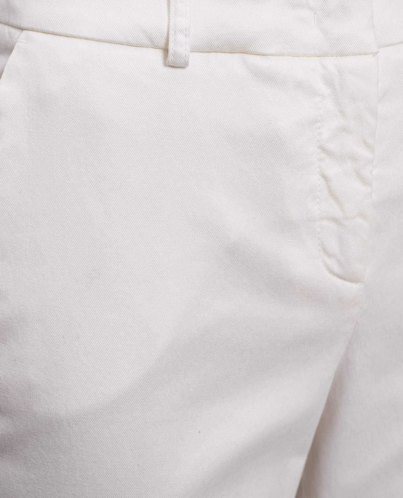 White pants Peserico 5