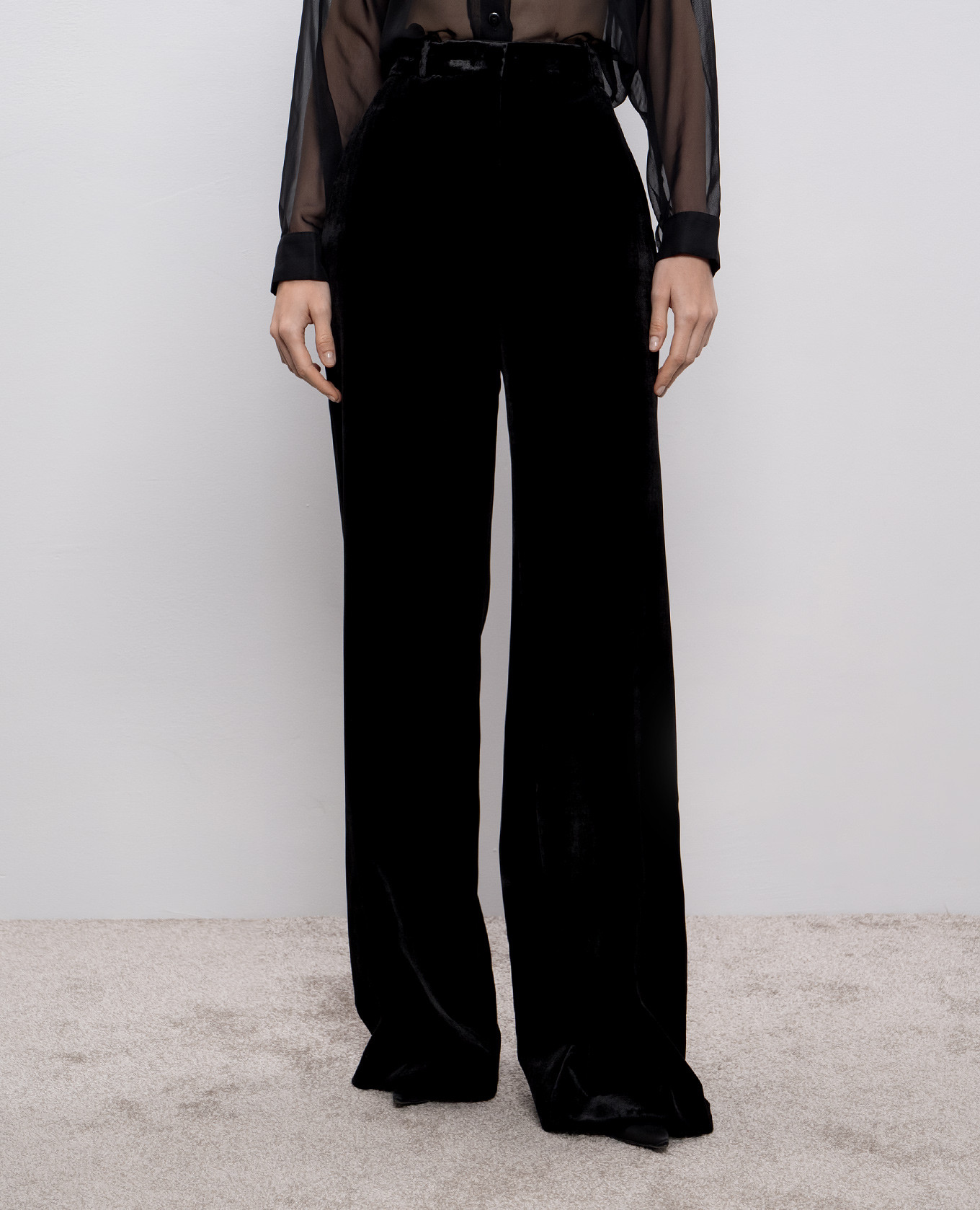 Black velvet pants Ermanno Scervino 3