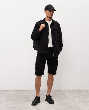 C.P. Company Black cargo shorts with patch MBE746A005694G