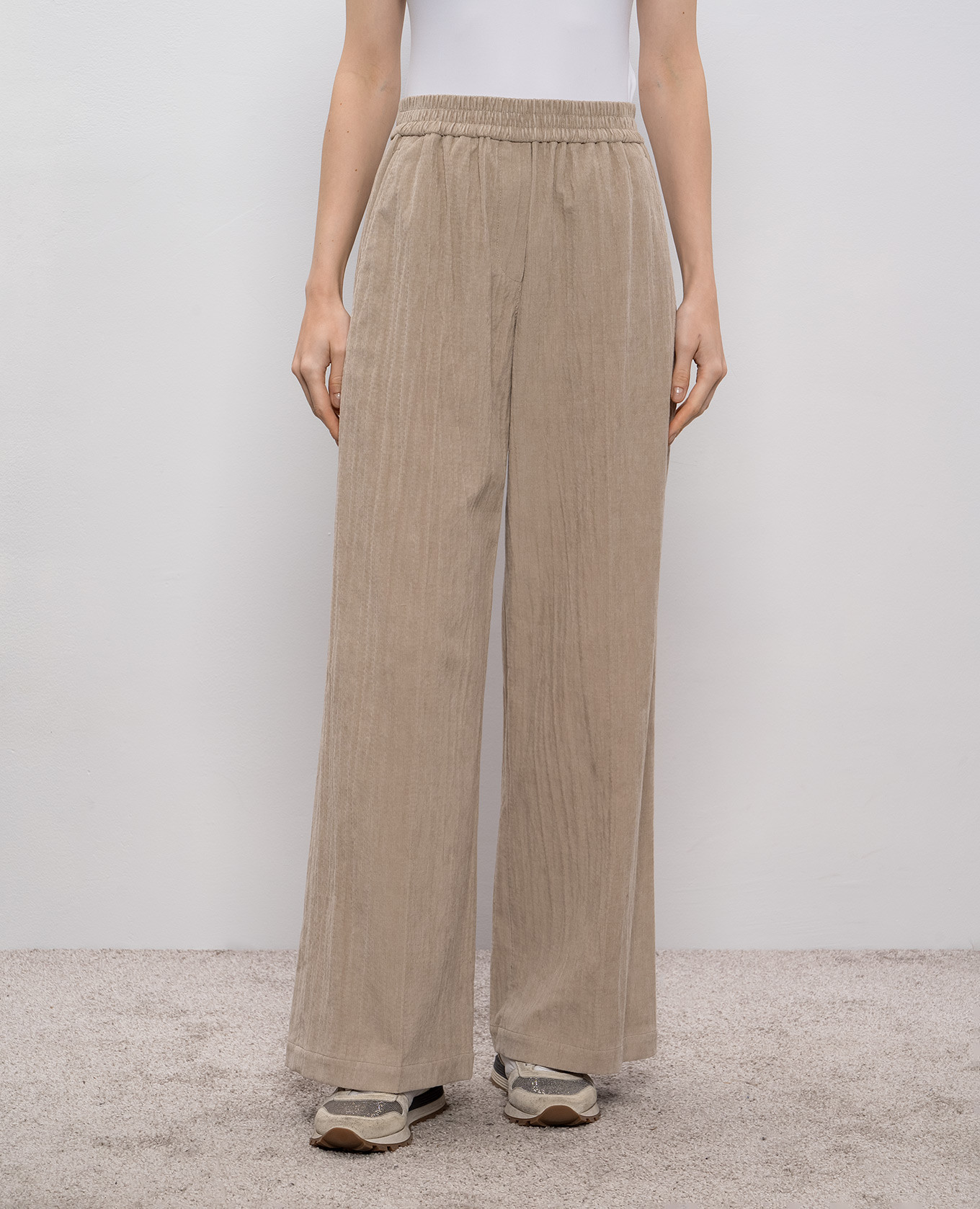 

Beige corduroy pants Brunello Cucinelli