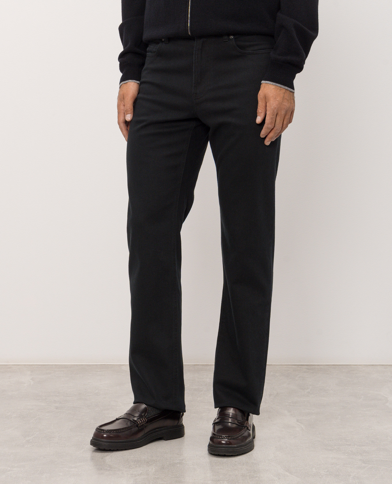 Black jeans with logo patch Agnona 3