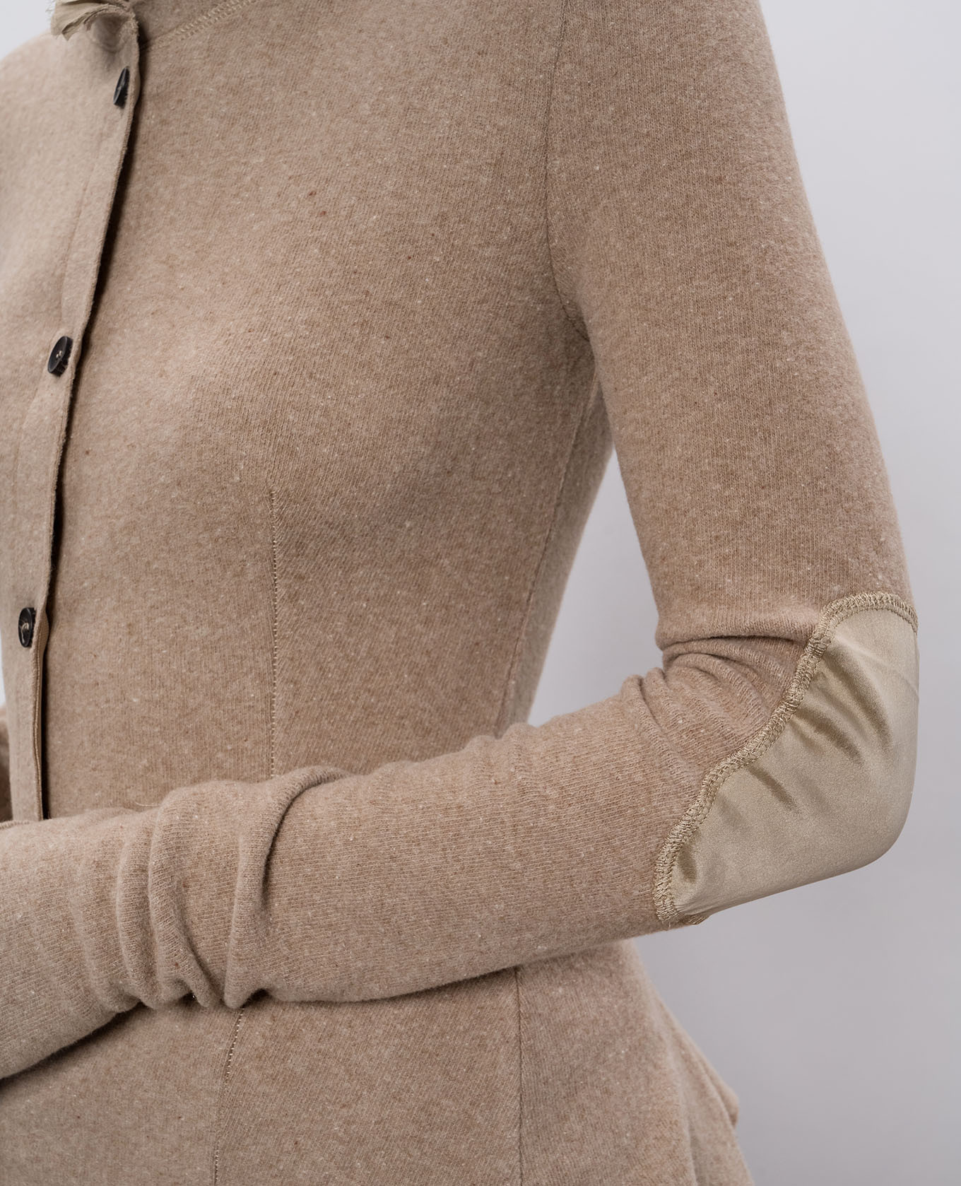 

Beige cardigan Masnada