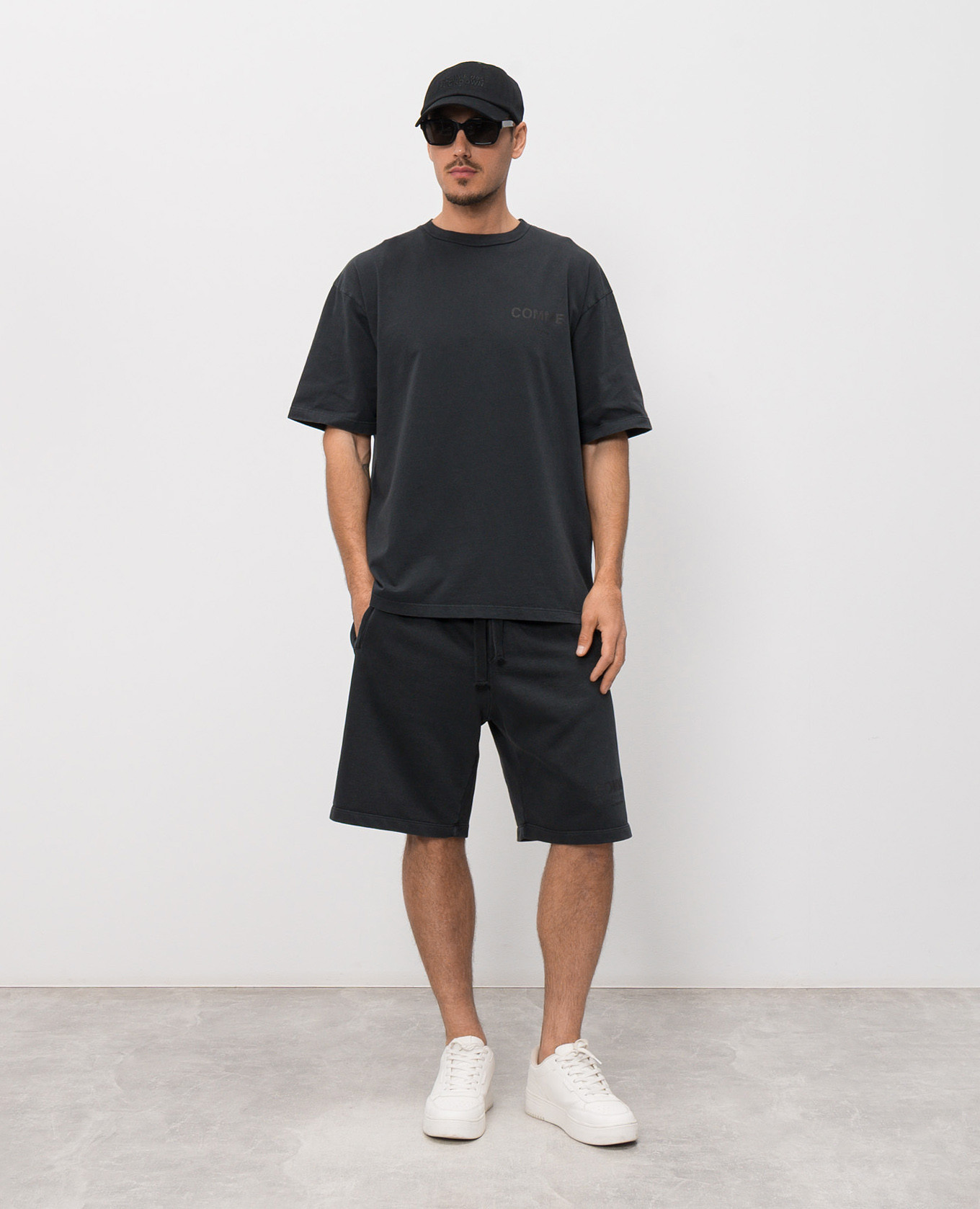 

Black t-shirt with logo print Comme des Fuckdown