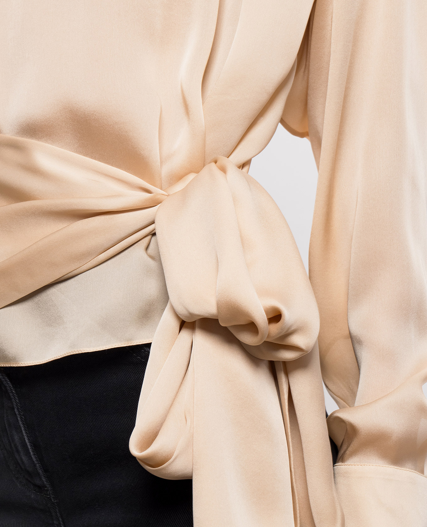 Beige blouse with accented shoulders made of silk Balmain 5