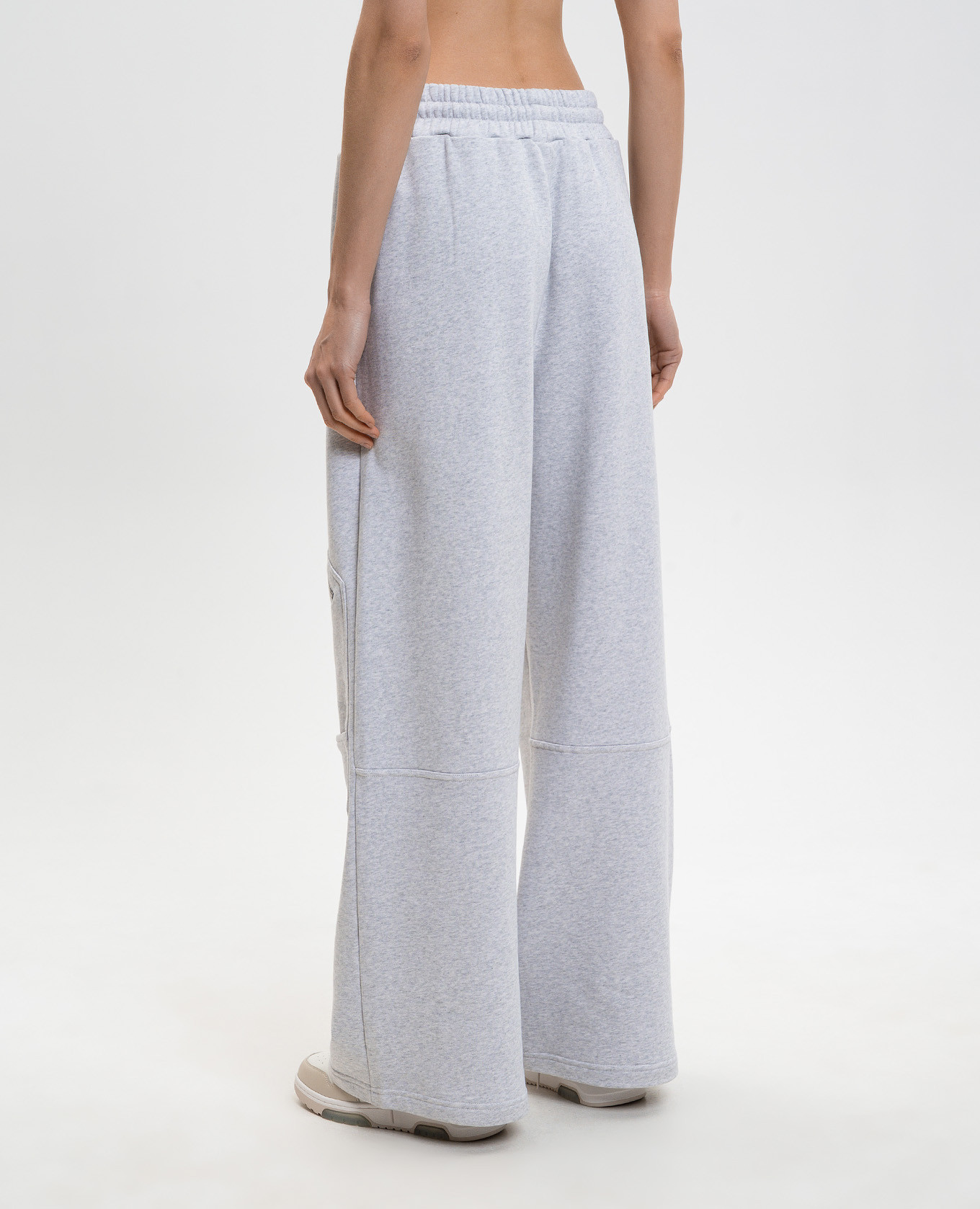 

Bookish Big grey melange cargo pants Off-White