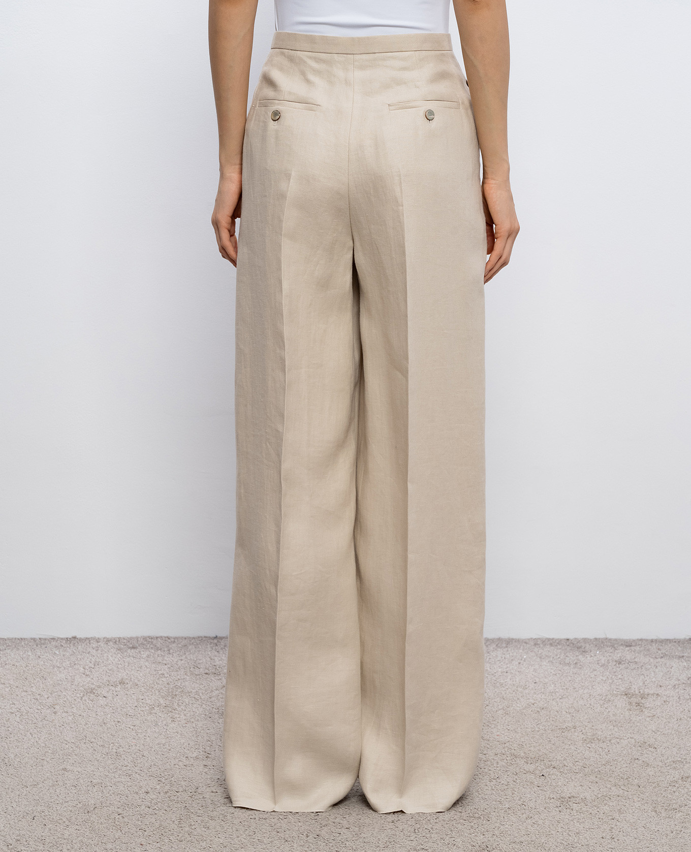 

Beige linen pants Agnona