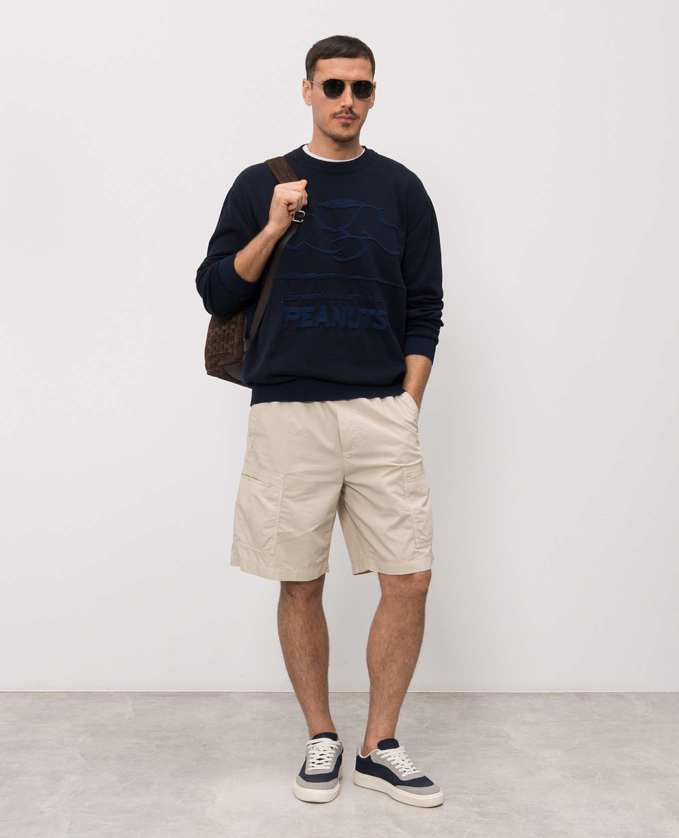 Beige cargo shorts Iceberg 2