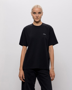 Vetements Black t-shirt with logo print MH27TR161Bw