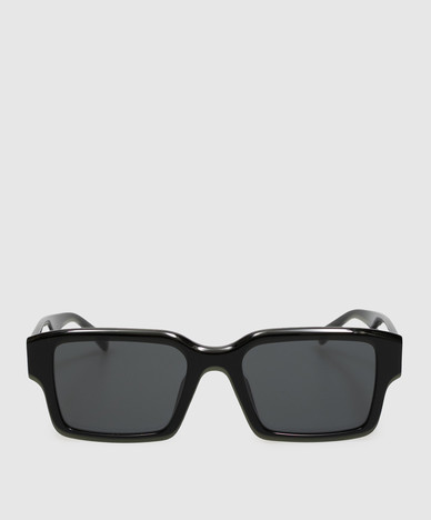 Black sunglasses
