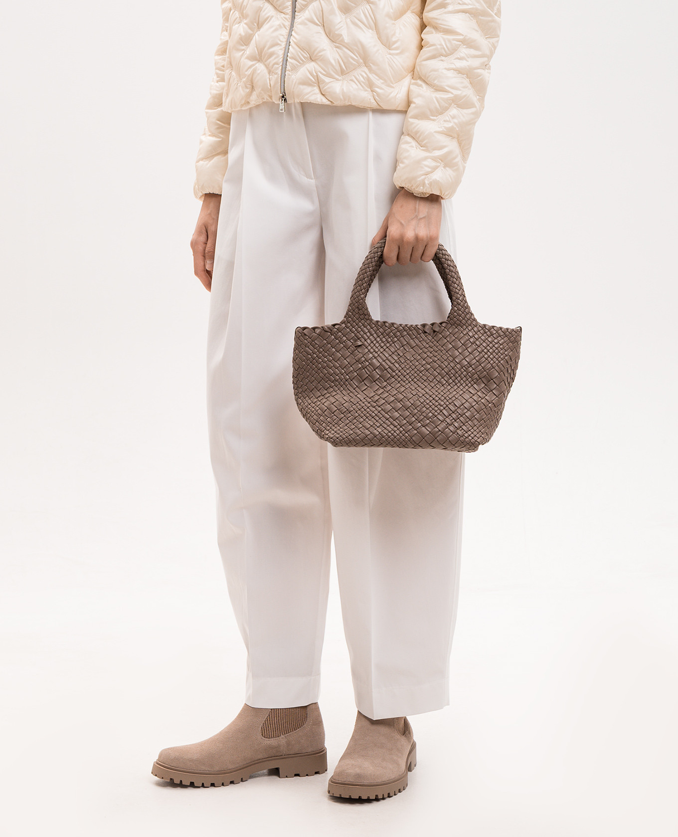 Brown leather tote bag with weaving Alma Tonutti 2