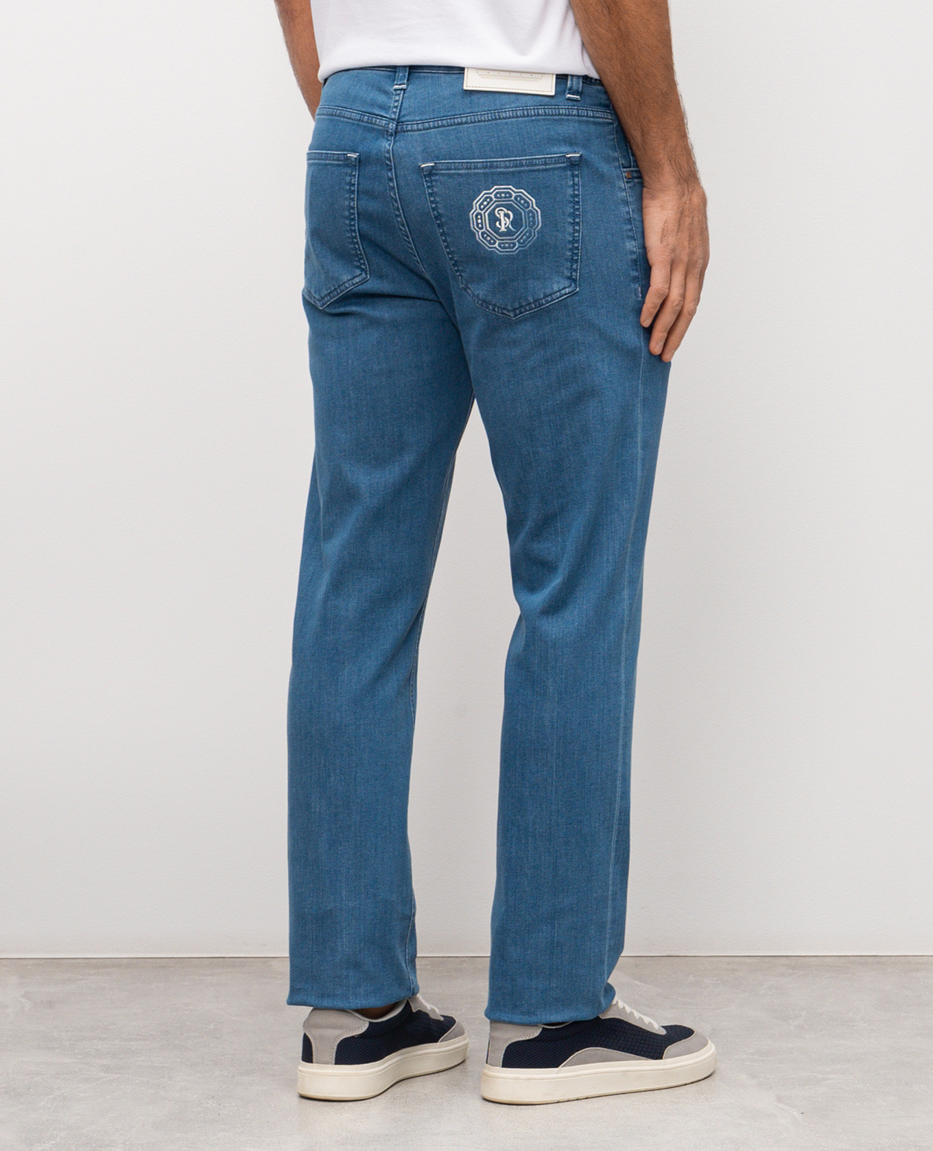 Blue jeans with monogram embroidery Stefano Ricci 4
