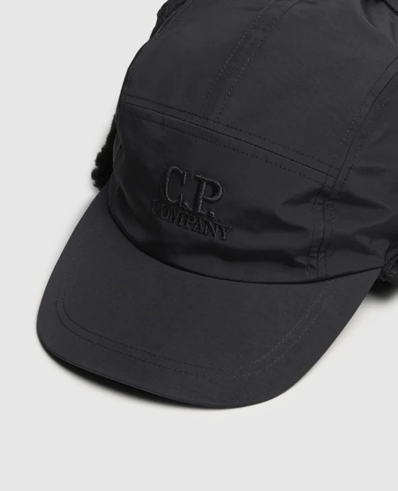 Black insulated earflap cap C.P. Company 4