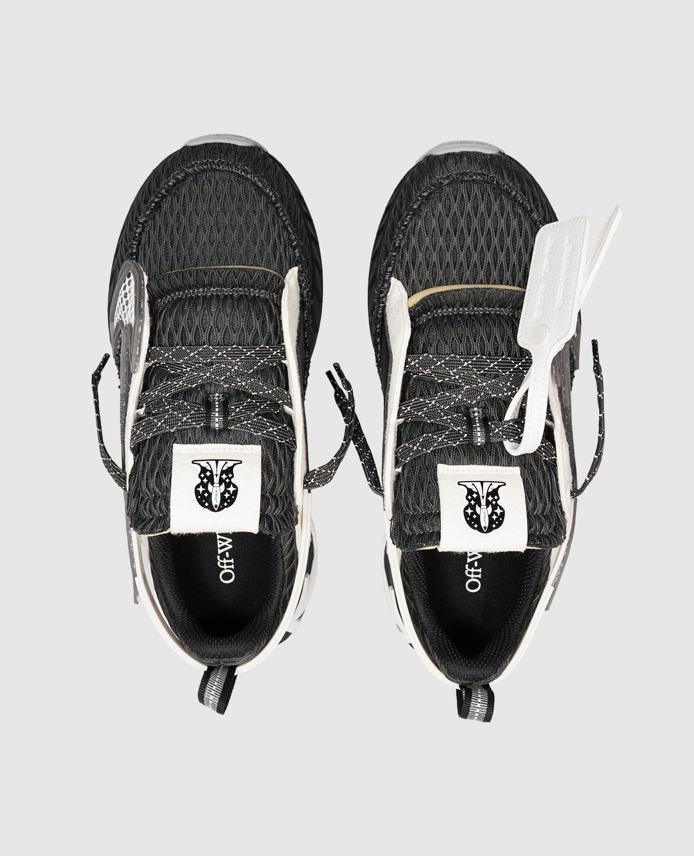 Black Space Memo sneakers Off-White 4