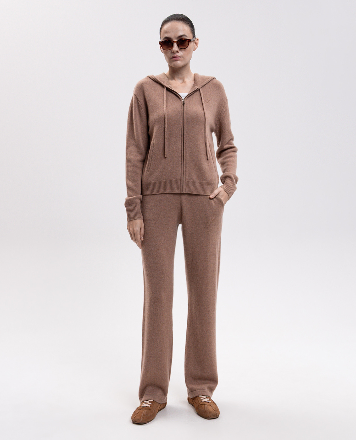 Beige cashmere and wool pants Sporty & Rich 2