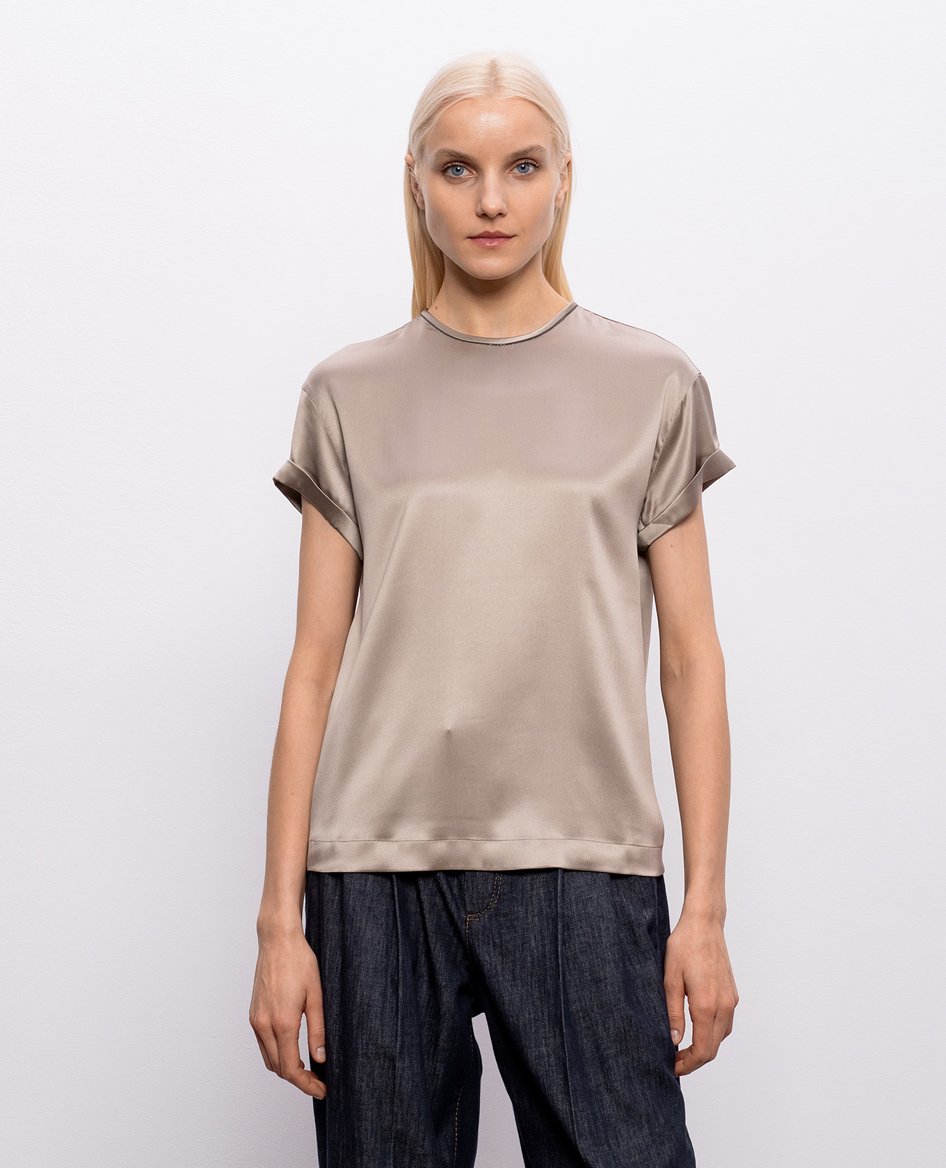

Beige silk blouse Brunello Cucinelli