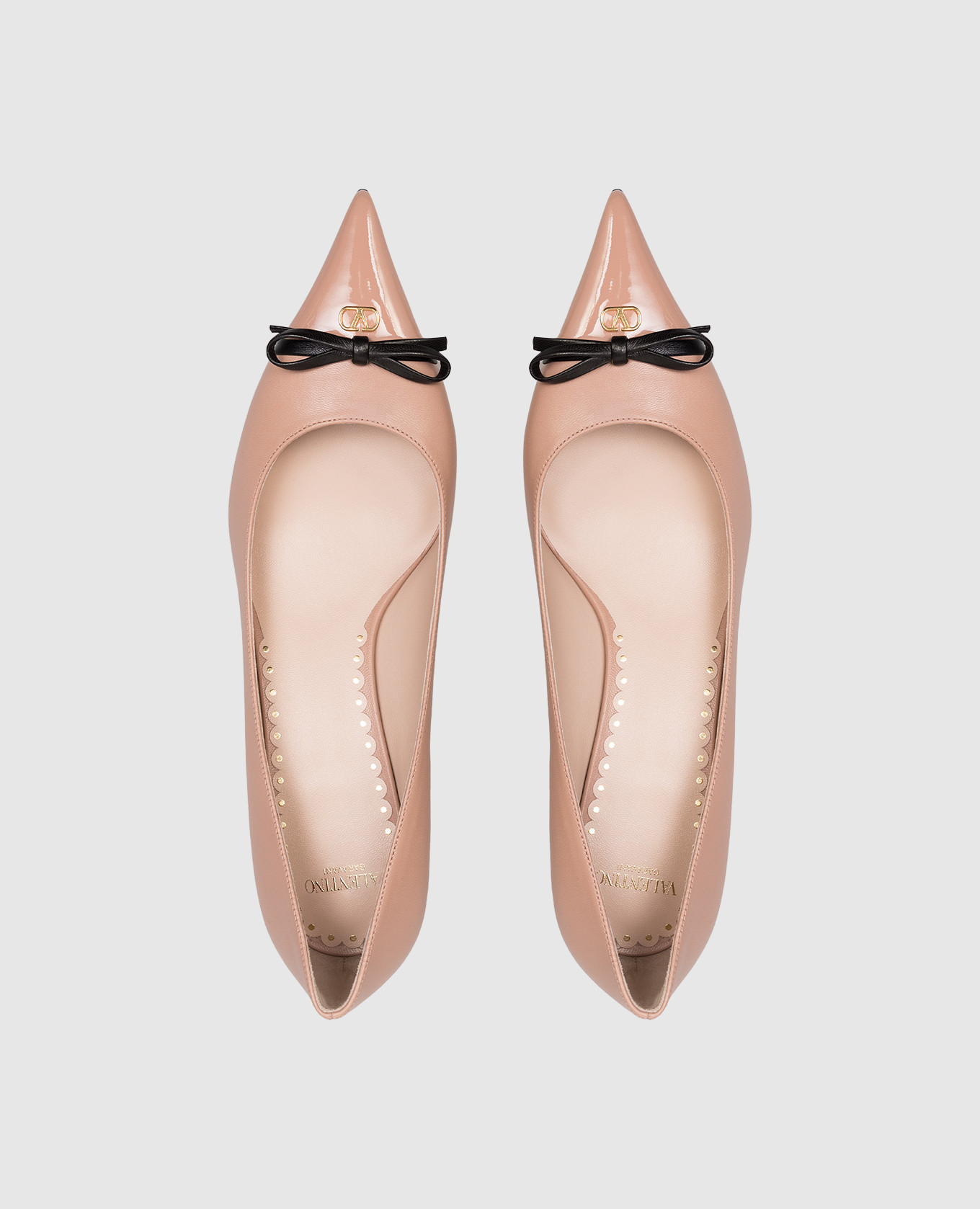 

Pink leather shoes Bepointy Valentino