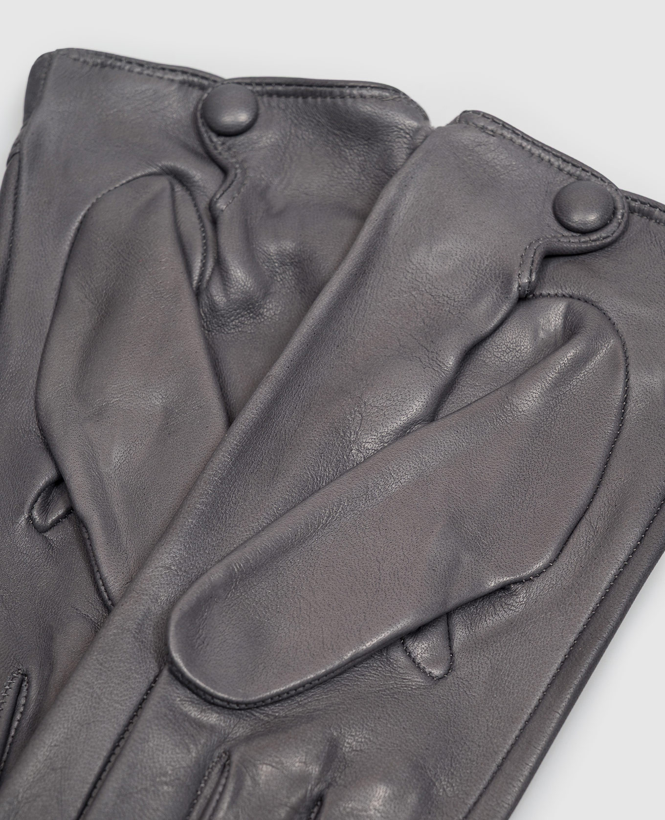 Gray leather gloves with chain Sermoneta Gloves 3