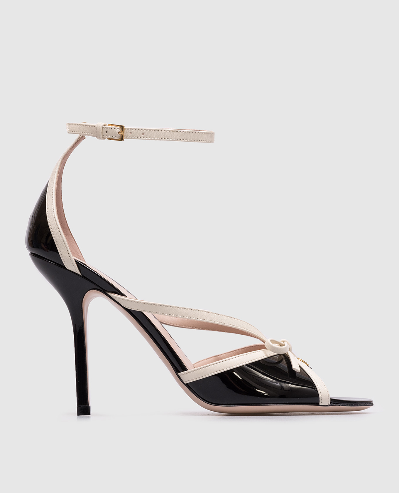 Bepointy black patent leather sandals