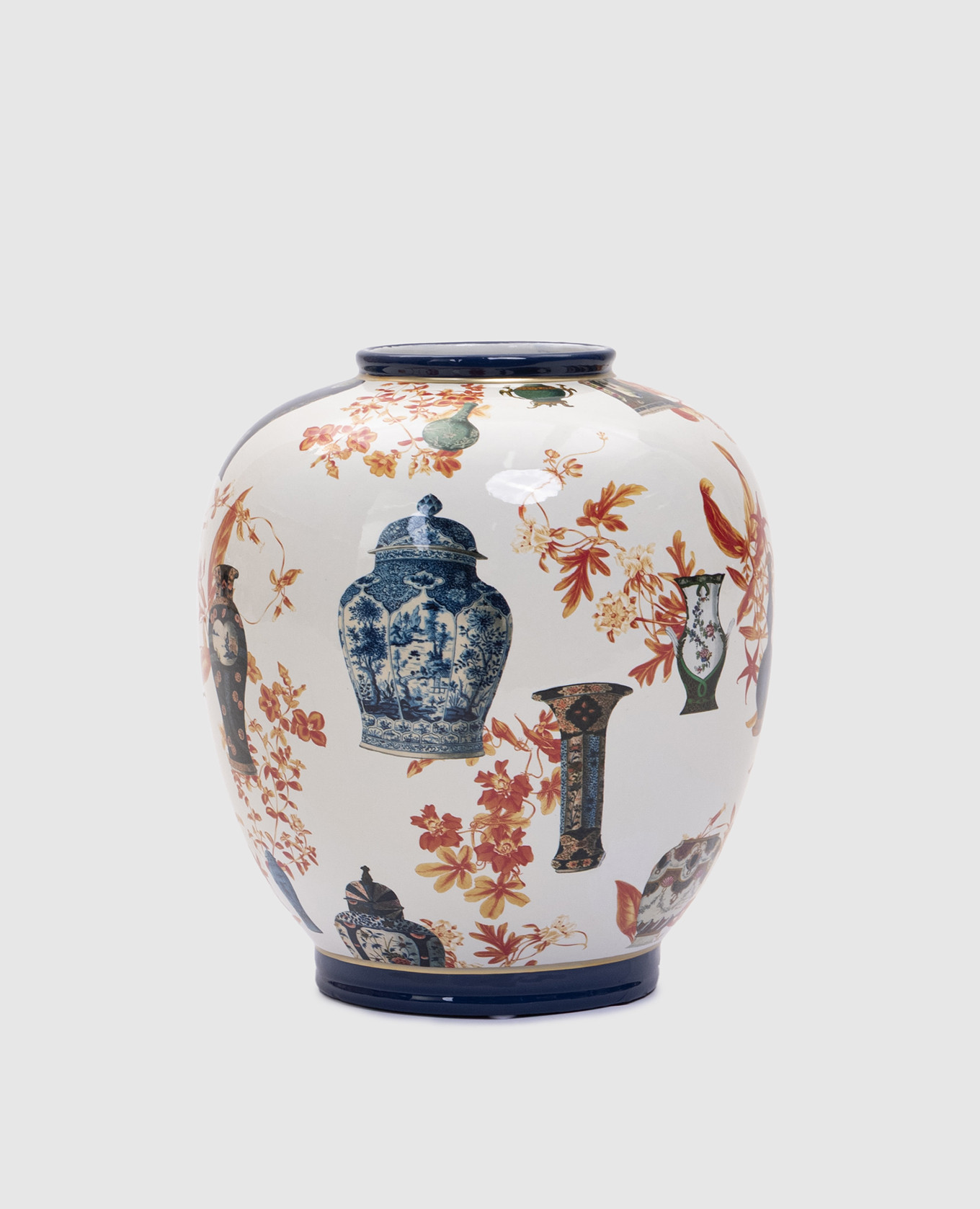 

White porcelain vase with print Palais Royal